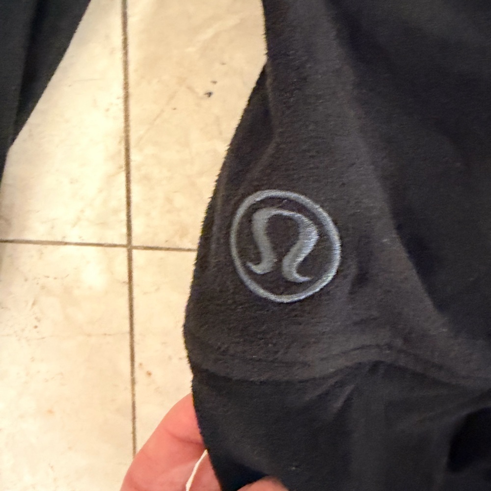 NWOT lululemon athletica Black Sherpa Jacket - Picture 9 of 12